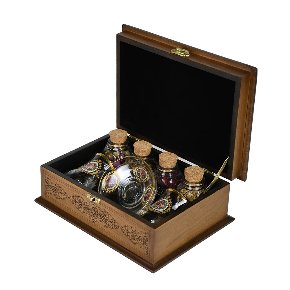 پک-هدیه-دمنوش (1) پک هدیه دمنوش