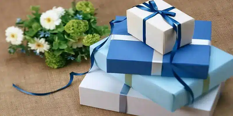 یهترین هدیه برای خانم ها